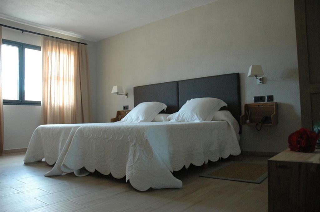 Hotel Mas El Cuquello Els Ibarsos Chambre photo